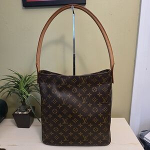 Louis Vuitton | Authentic Vintage Looping GM Shoulder Bag